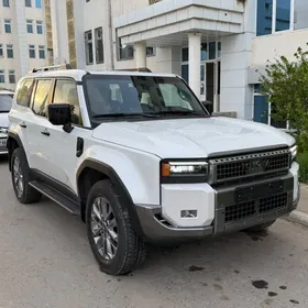 Toyota Land Cruiser Prado 2024