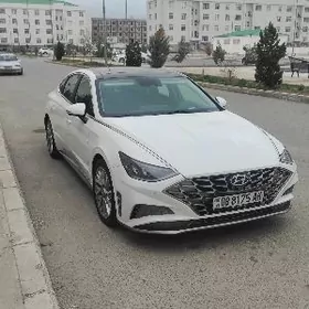 Hyundai Sonata 2022