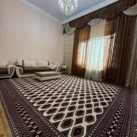 Подвойская Элитка 3 ком 2 этаж