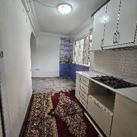 4мкр 4ком 72м² 1этаж