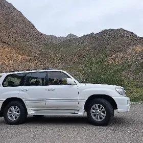 Toyota Land Cruiser 2000