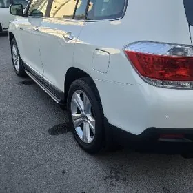 Toyota Highlander 2012