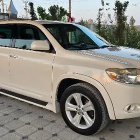 Toyota Highlander 2010