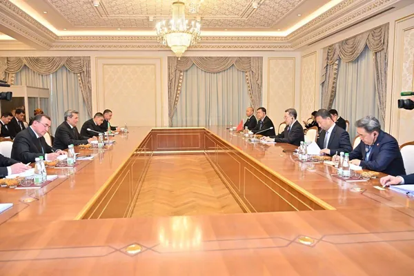 Aşgabatda Hyzmatdaşlyk boýunça türkmen-hytaý hökümetara komitetiniň mejlisi geçirildi