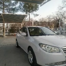 Hyundai Elantra 2010