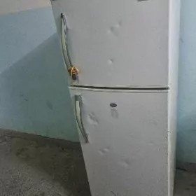 Holodilnik (холодильник)