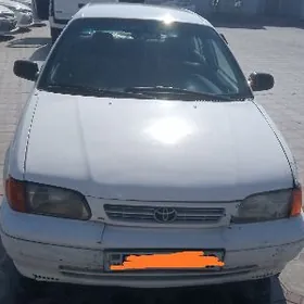 Toyota Tercel 1996
