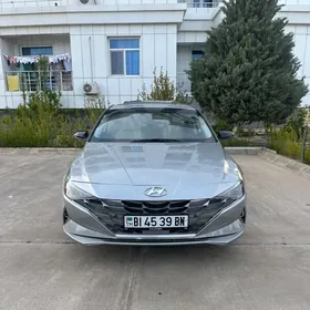 Hyundai Elantra 2021