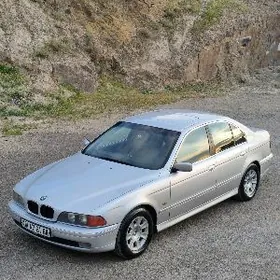 BMW E39 1999