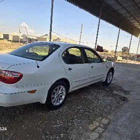 Nissan Maxima 2004