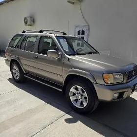 Nissan Pathfinder 2002