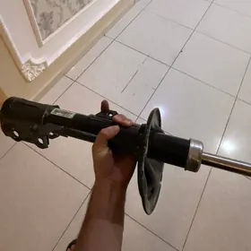 Amartizator highlander