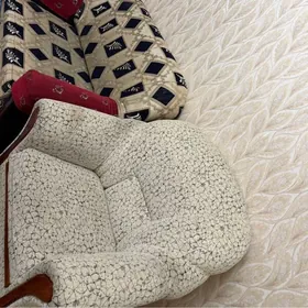 Diwan kresla acylyan