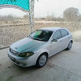 Chevrolet Lacetti 2005