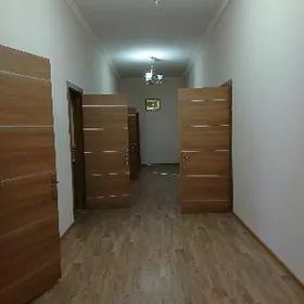 Аэропорт тарапда