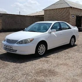 Toyota Camry 2004