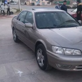 Toyota Camry 1999