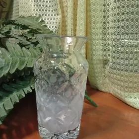 продам хрустальные вазы