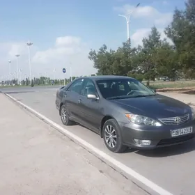Toyota Camry 2005