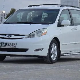 Toyota Sienna 2008