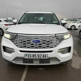 Ford Explorer 2022