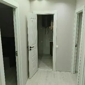 30 mkr 3/1 etajy 3kom