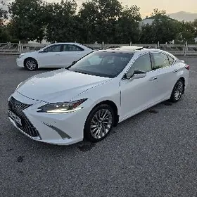 Lexus ES 350 2020