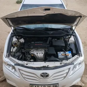 Toyota Camry 2011