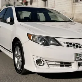 Toyota Camry 2011