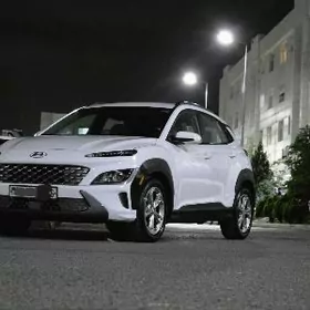 Hyundai Kona 2021