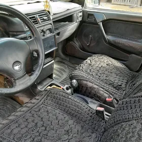 Opel Vectra 1991