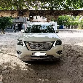 Nissan Pathfinder 2020