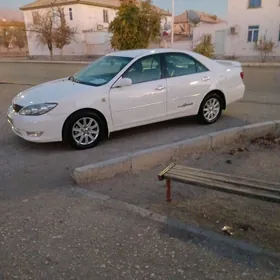 Toyota Camry 2005