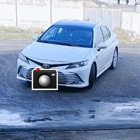 Toyota Camry 2021