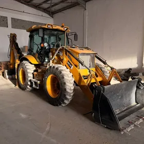 JCB 4CX ECO 2025