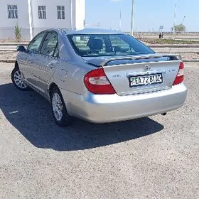 Toyota Camry 2003