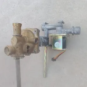 suw kolonka prožektor