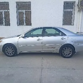 Toyota Camry 2003