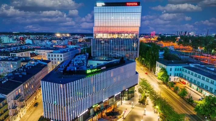 Toyota Polşanyň Wroslaw şäherinde sanly merkez açdy