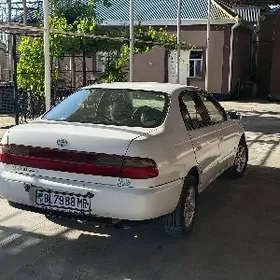 Toyota Corona 1993