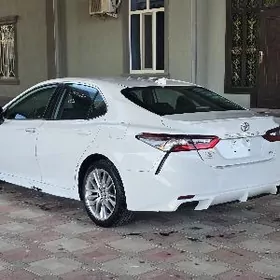 Toyota Camry 2022