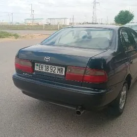 Toyota Corona 1995