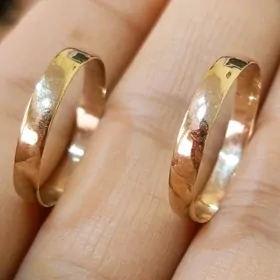 Gyzyl abrucalka nika yuzuk