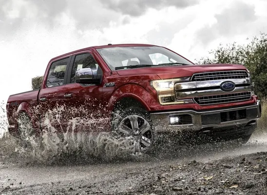 Ford programma üpjünçiligindäki näsazlyk sebäpli tas 1,4 million F-150 pikapyny yzyna çagyrýar