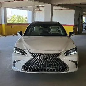 Lexus ES 350 2023