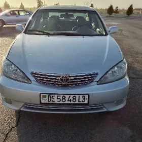 Toyota Camry 2003