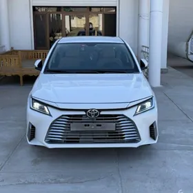 Toyota Yaris 2023