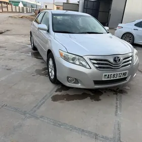 Toyota Camry 2011