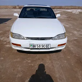 Toyota Camry 1992
