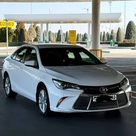 Toyota Camry 2017